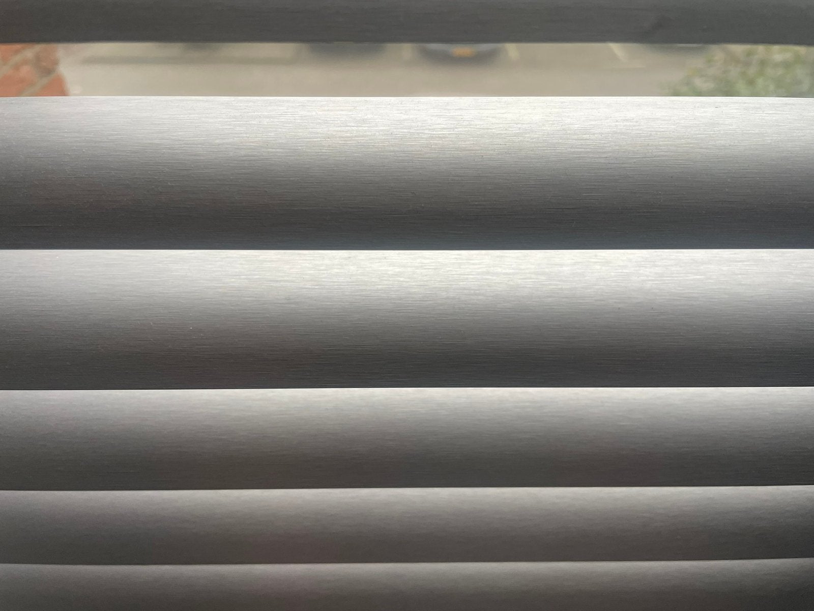 Luxaflex zilvergrijs 235,5 x 109, Ophalen, Lamellen, Zo goed als nieuw, 109 cm