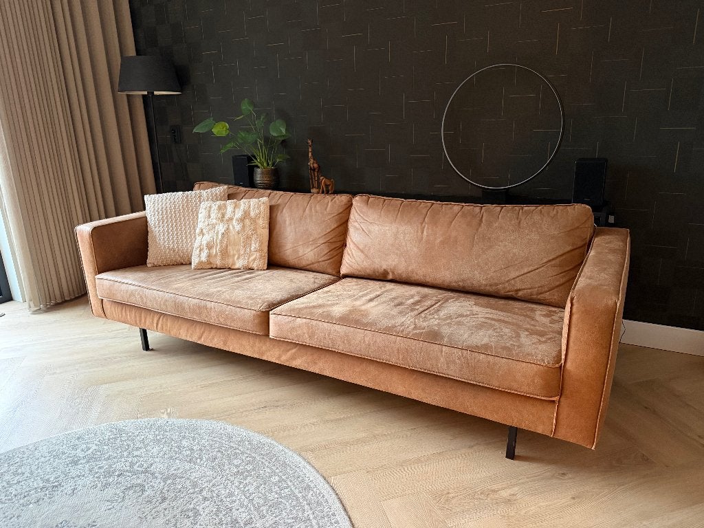 Stoere cognac leren look bank, 3-zits, 237 cm, Huis en Inrichting, Hout, Driepersoons, 75 tot 100 cm, BANK