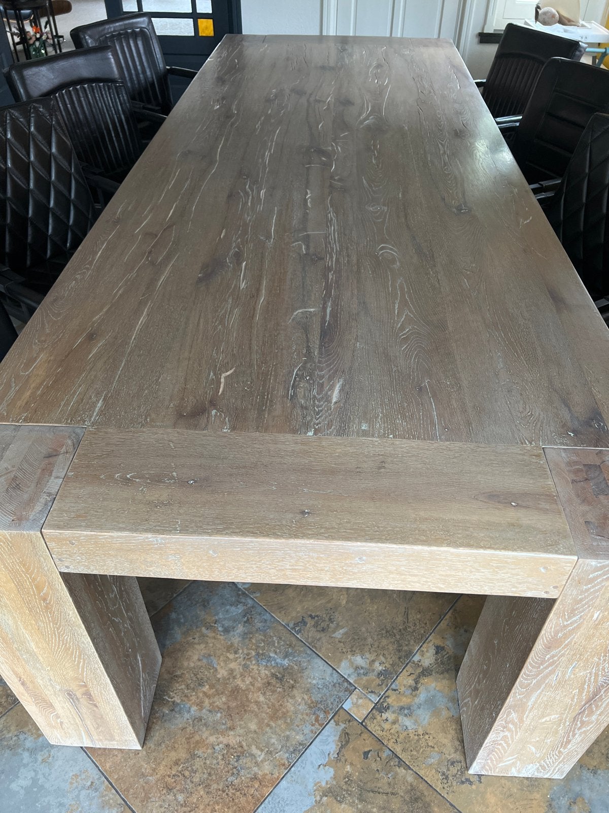 Robuuste Eikenhouten Eettafel - Perfect voor Grote Gezinnen, Huis en Inrichting, Ophalen, Robuust met leer beklede stoelen, 100 tot 150 cm