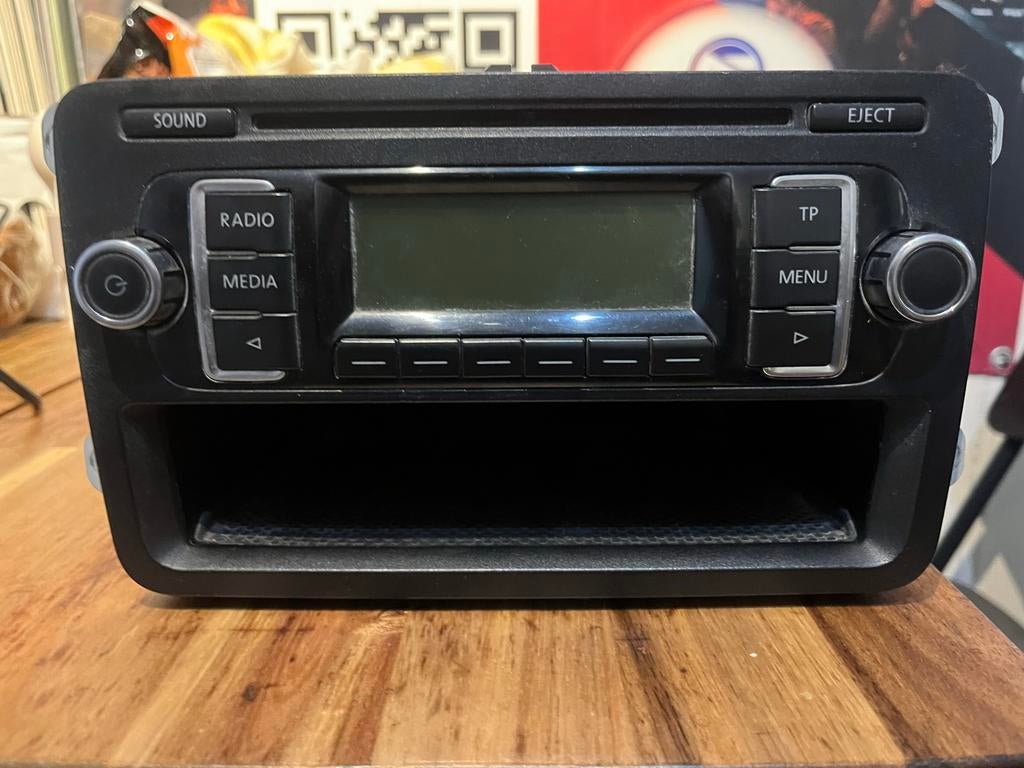 VW Radio/CD Speler voor Polo, Golf, Transporter, Audi, Skoda, Ophalen of Verzenden, Gebruikt