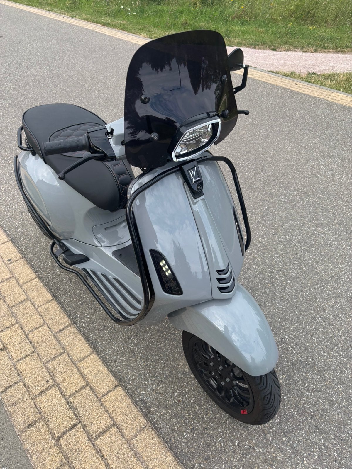 Vespa sprint nardo grey, Ophalen, Maximaal 45 km/u, Vespa S, Zo goed als nieuw