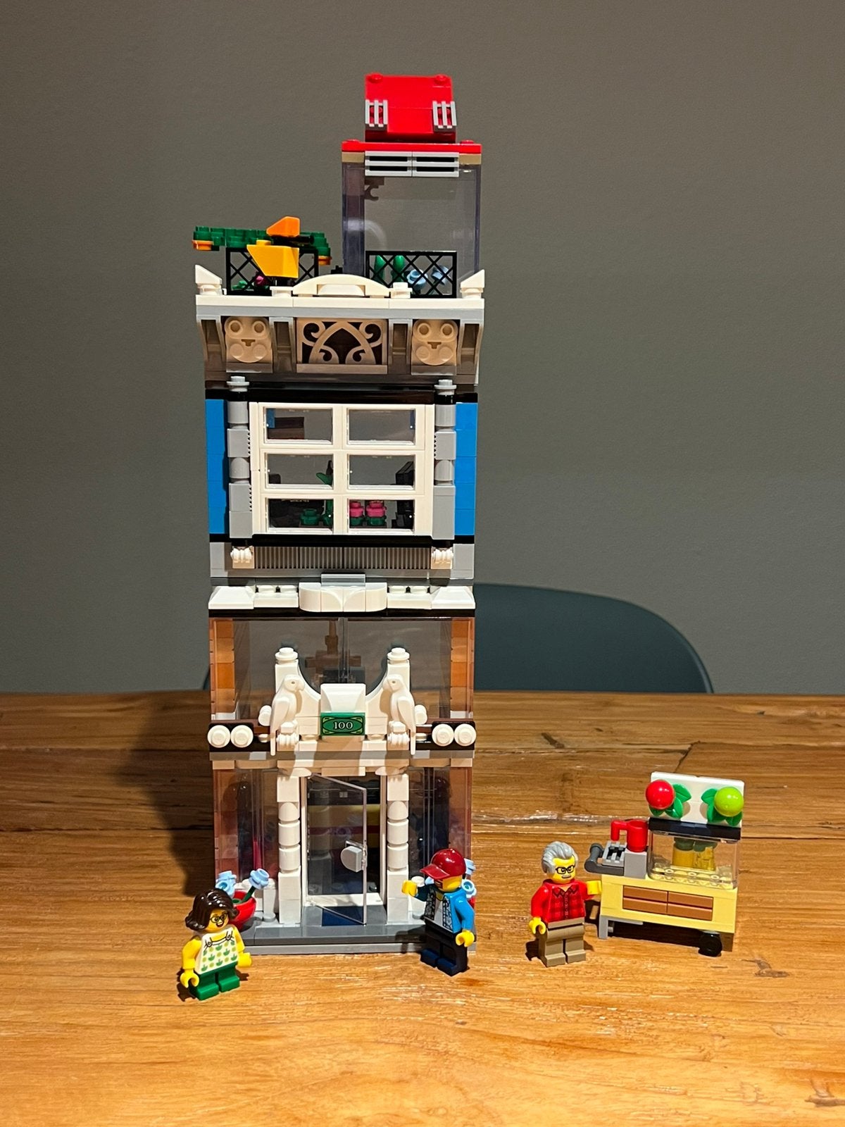 LEGO 3-in-1 Creator stadsappartement 31097, Inclusief accessoires, Lego, Ophalen of Verzenden, Zo goed als nieuw