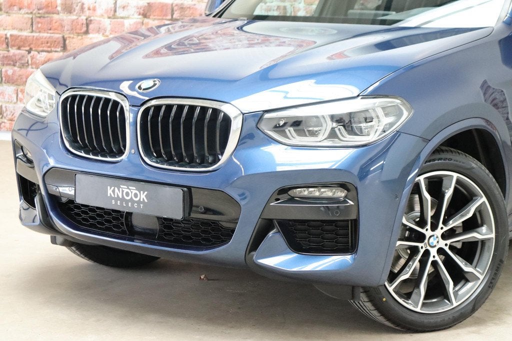 BMW X3 xDrive20i High Executive M Sport Pakket Automaat / Li, 1998 cc, Gebruikt, 4 cilinders, 2000 kg