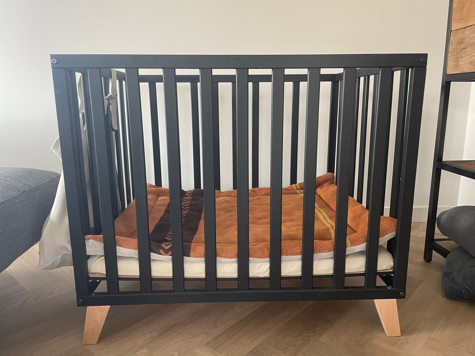 Quax box (75x95 cm) met matras, boxkleed en tas, Ophalen, Gebruikt, Rechthoekig, In hoogte verstelbaar