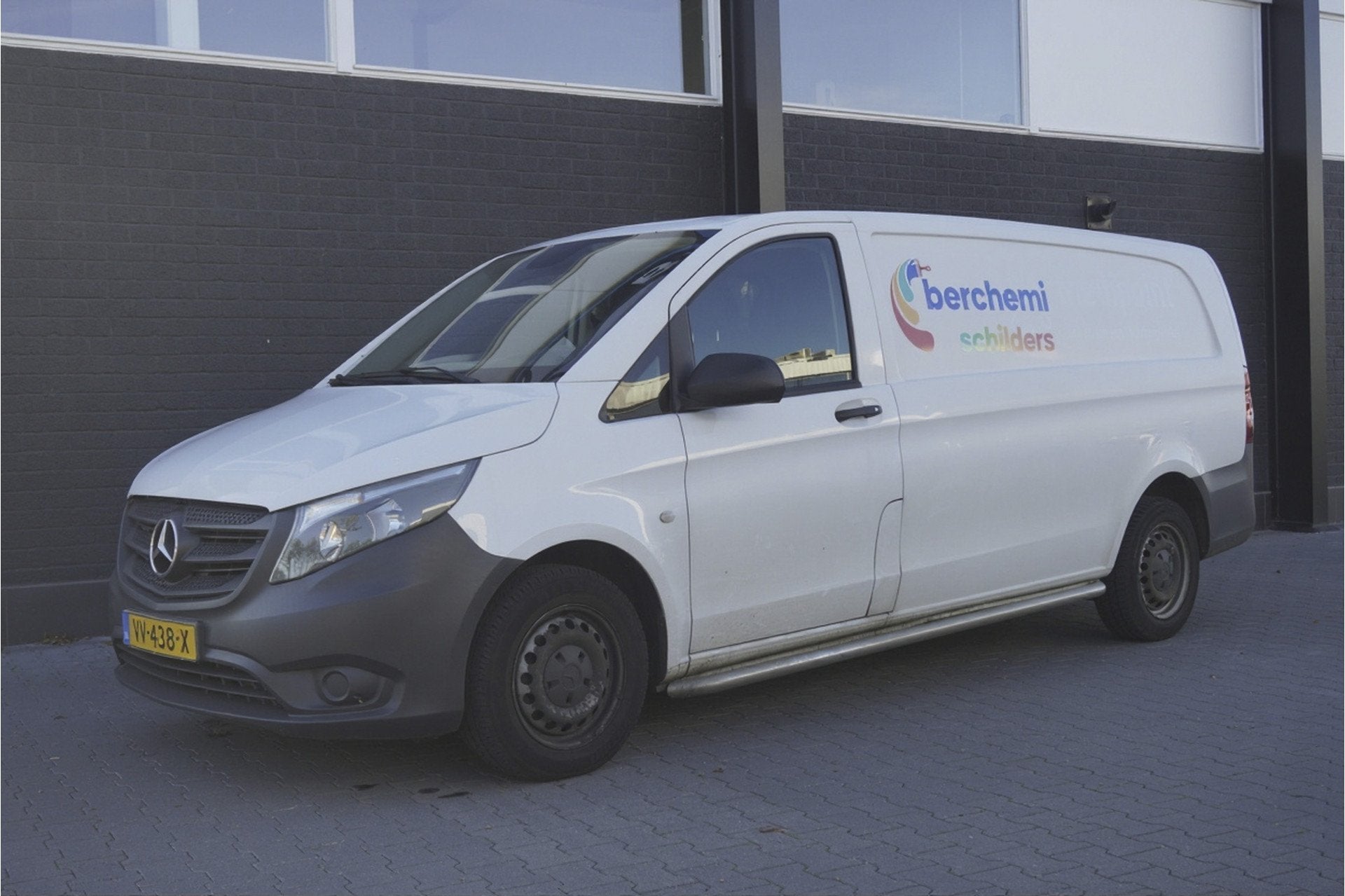 Mercedes-Benz Vito 111 CDI Extra Lang - Airco - Camera - Rad, Auto's, Voorwielaandrijving, Stof, Gebruikt, Zwart