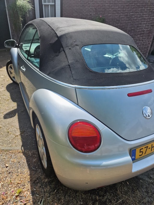 Foto 7 van nu €3100 ! VW Cabrio Automaat Airco 2.0l 163.500km APK 2027