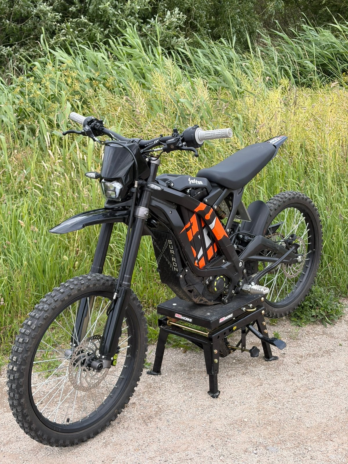 Sur-Ron light bee x 2025, Fietsen en Brommers, Brommers | Crossbrommers, Nieuw, Overige merken, Ophalen