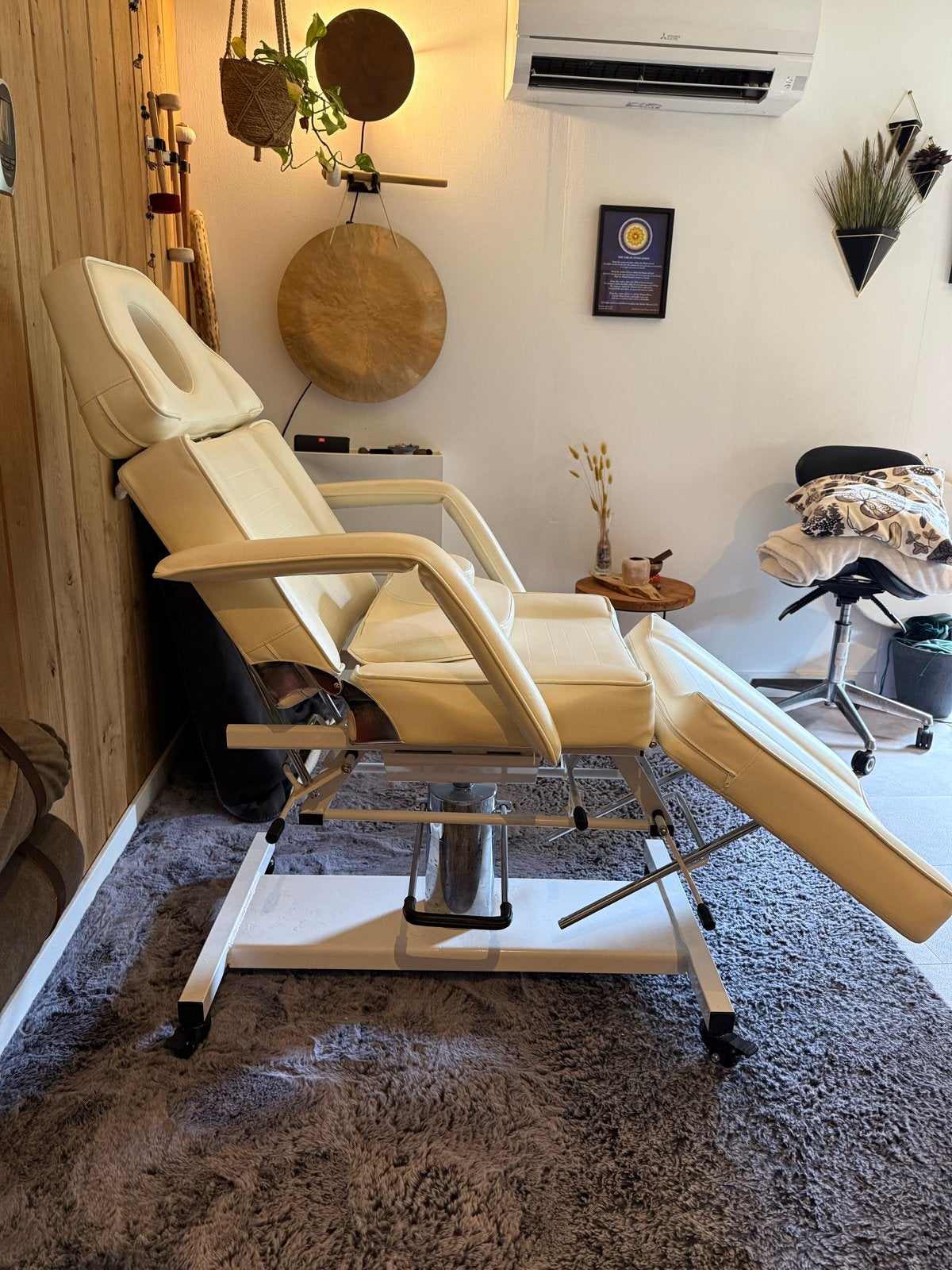 Draaibare en verstelbare behandelstoel / massagestoel, Ophalen, Zo goed als nieuw, Massagetafel