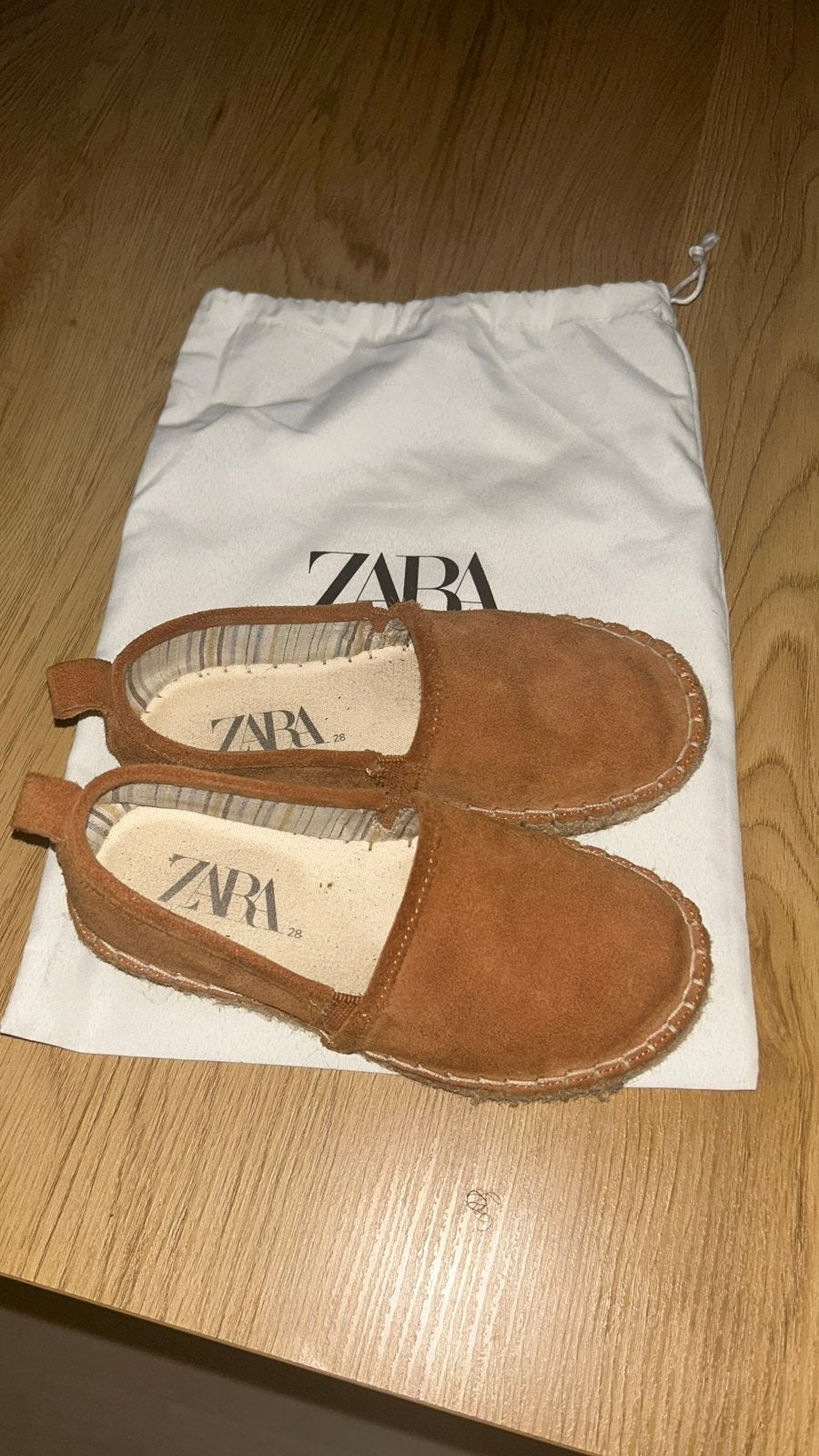 Zara instappers, Jongen of Meisje, Overige typen, Ophalen of Verzenden, Zo goed als nieuw