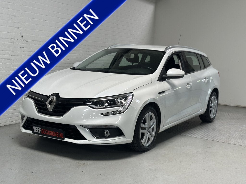 Renault Mégane Estate 1.2 TCe Bose CLIMA / CRUISE / NAVI /, Stof, Gebruikt, 4 cilinders, 1198 cc