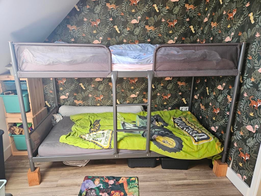 Ikea stapelbed (kan worden verhoogd), Ophalen, Zo goed als nieuw, Stapelbed