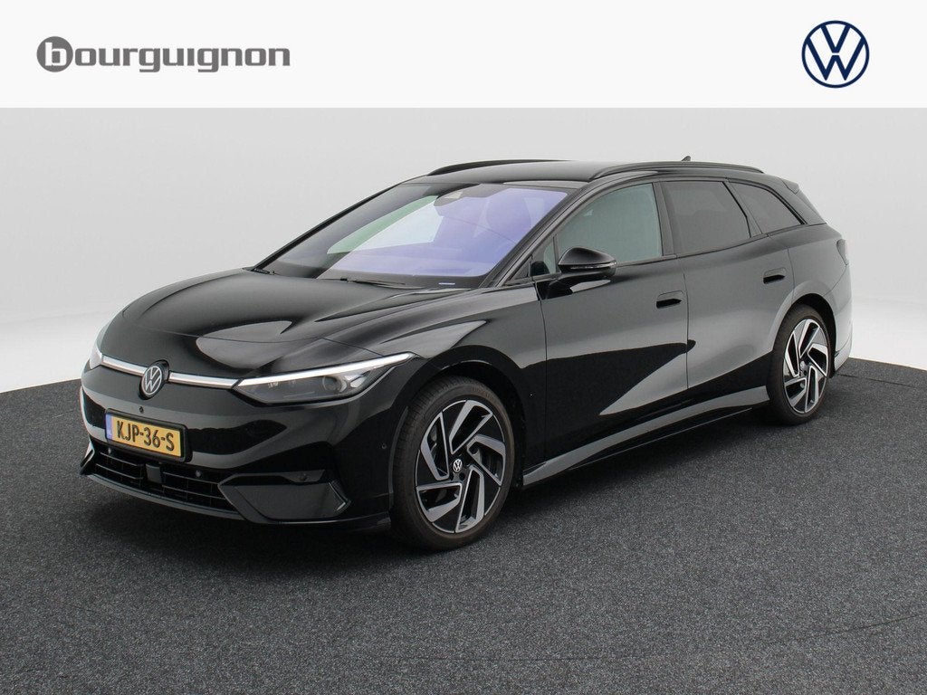 Volkswagen ID.7 Tourer Pro S Limited Edition 86 kWh 286 PK |, Auto's, Volkswagen, Achterwielaandrijving, Zwart, 2135 kg, Zwart