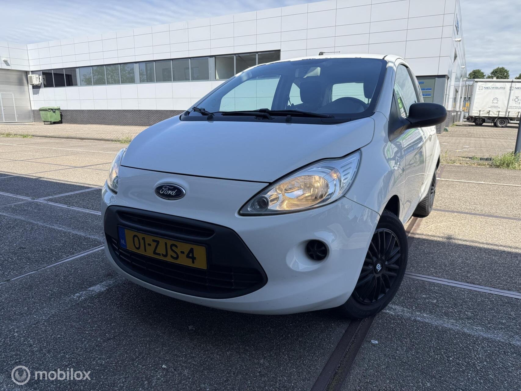 Ford Ka 1.2 Champions Edition start/stop|AIRCO|ELEKRAMEN, Voorwielaandrijving, Euro 5, Gebruikt, 1242 cc