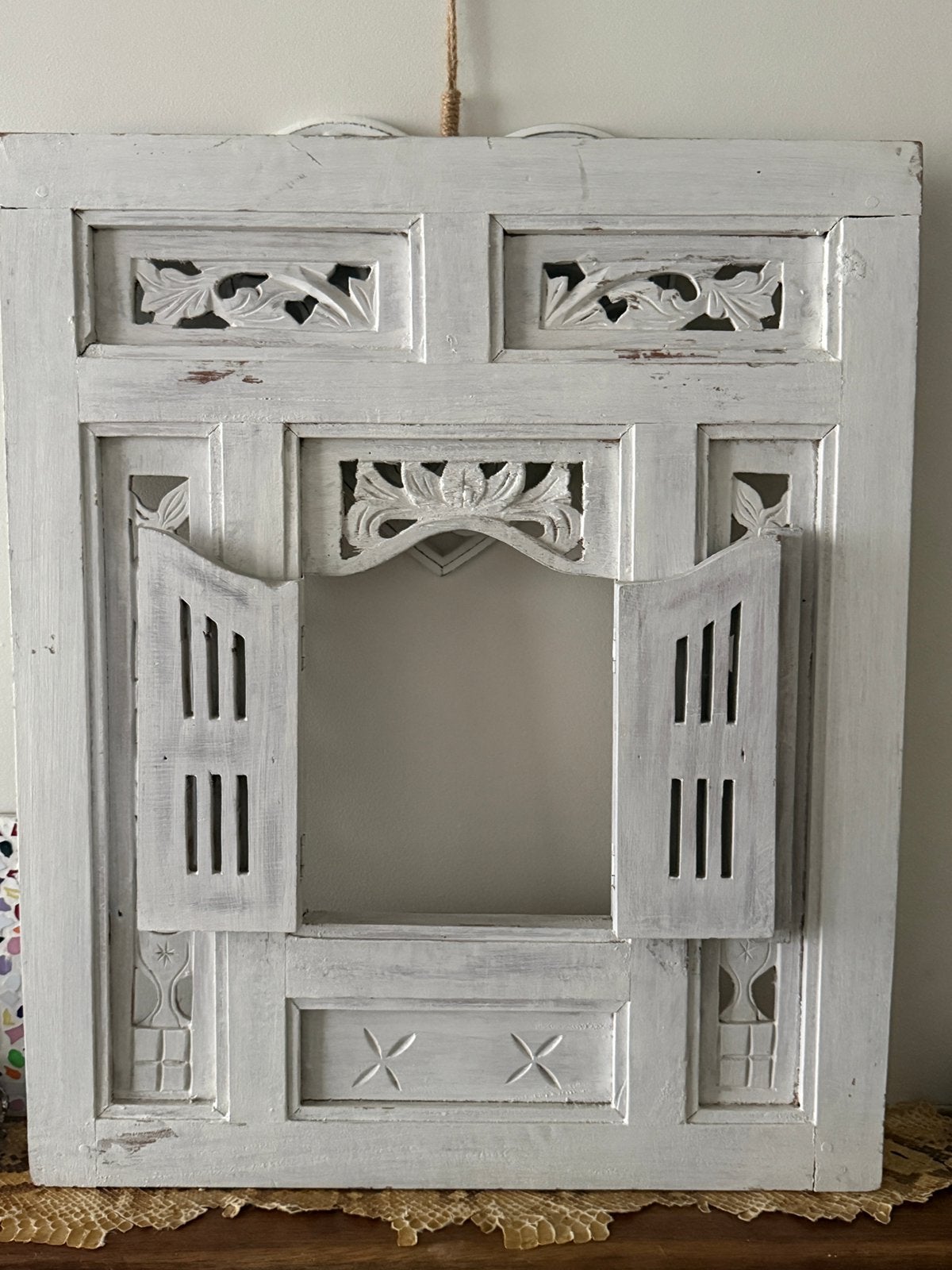 houten wandpaneel met luikjes - shabby chic, Ophalen, Zo goed als nieuw, Minder dan 100 cm, Rechthoekig
