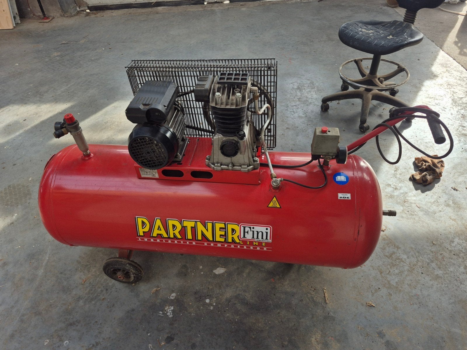 Fini Partner Compressor - 240 L/min, 8 bar, 100L tank, Gebruikt, Ophalen of Verzenden, 200 tot 400 liter/min, Mobiel