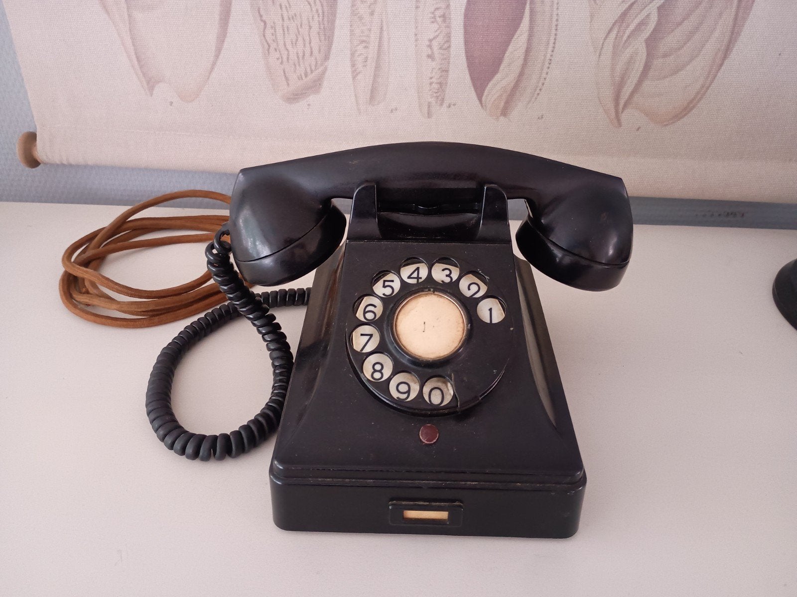 Vintage BTMC Draaischijf Telefoon Model 2749-RB, 1956, Ophalen of Verzenden