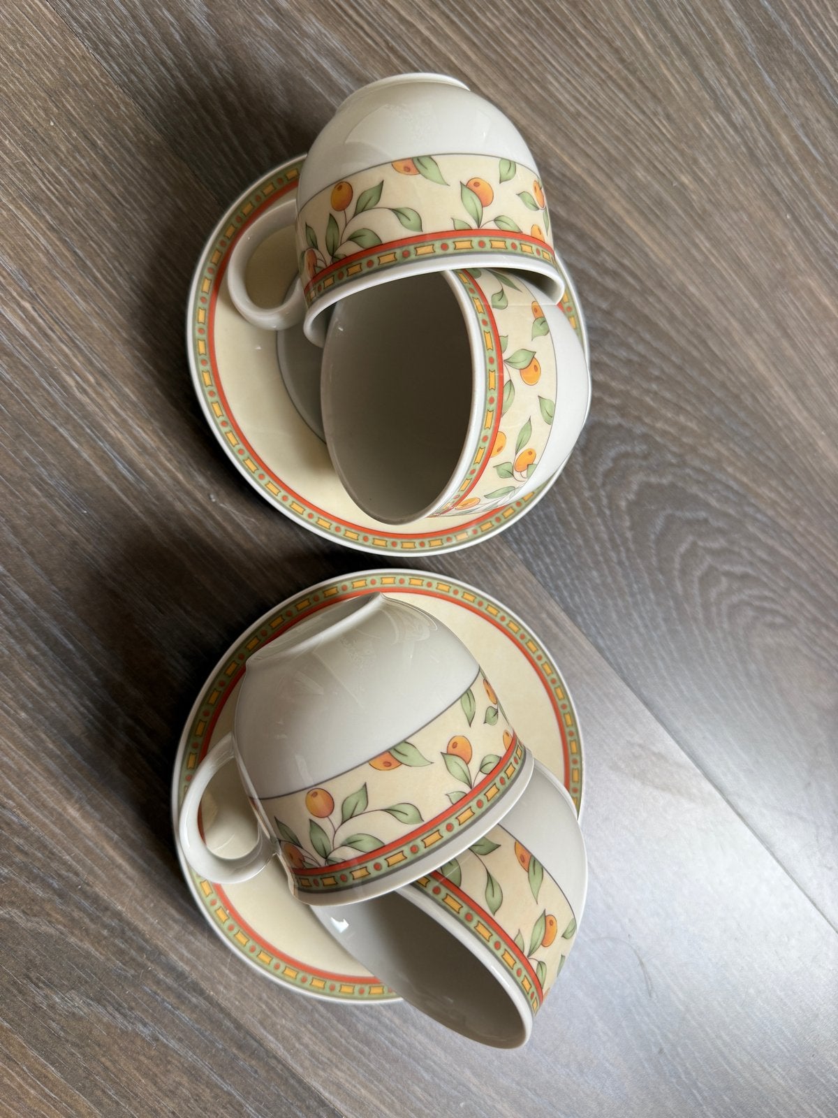 Art-Design Koffiekopjes met Schotels - Koffietijd, Huis en Inrichting, Keuken | Servies, Overige merken, Klassiek, Ophalen of Verzenden