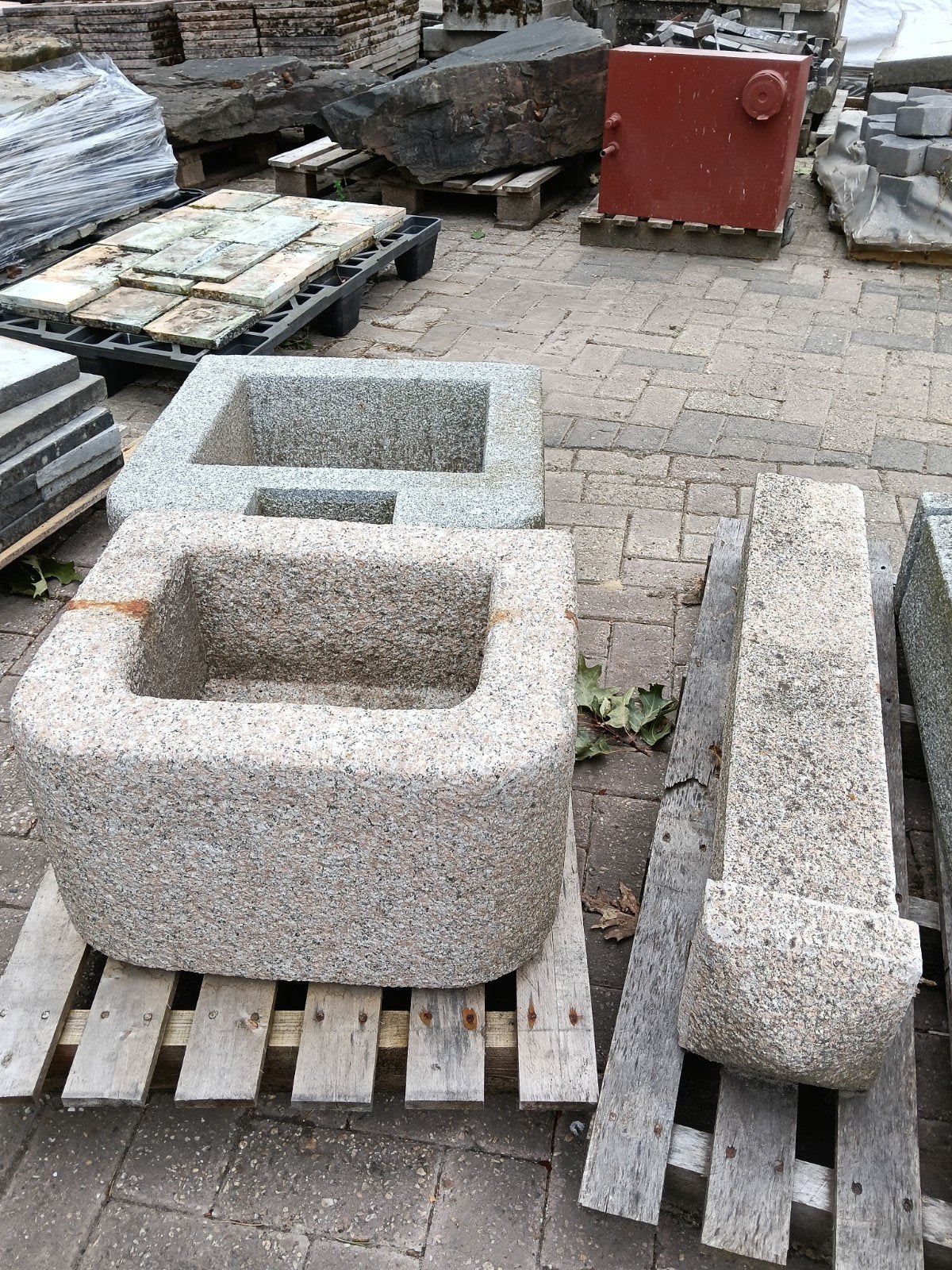 Granieten Fontein, Ophalen, Nieuw, Natuursteen, Overige typen