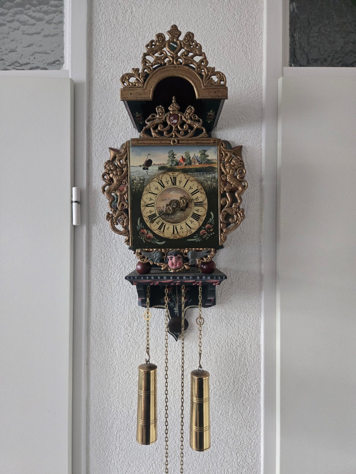 Kleine Friese Stoelklok - Handgeschilderd, Antiek en Kunst, Ophalen of Verzenden