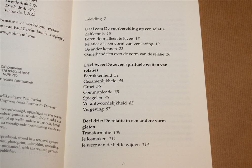 Stappen naar een Goede Relatie — Spirituele Wetten, Boeken, Ophalen of Verzenden, Zo goed als nieuw, Overige onderwerpen, Achtergrond en Informatie