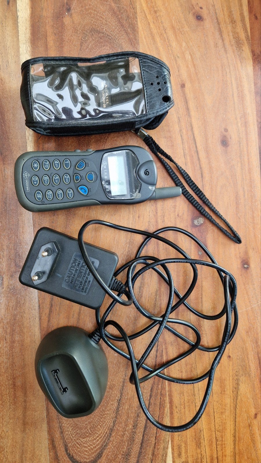 Alcatel Swing 200 vintage, Telecommunicatie, Geen camera, Ophalen of Verzenden, Klassiek of Candybar, Zonder simlock