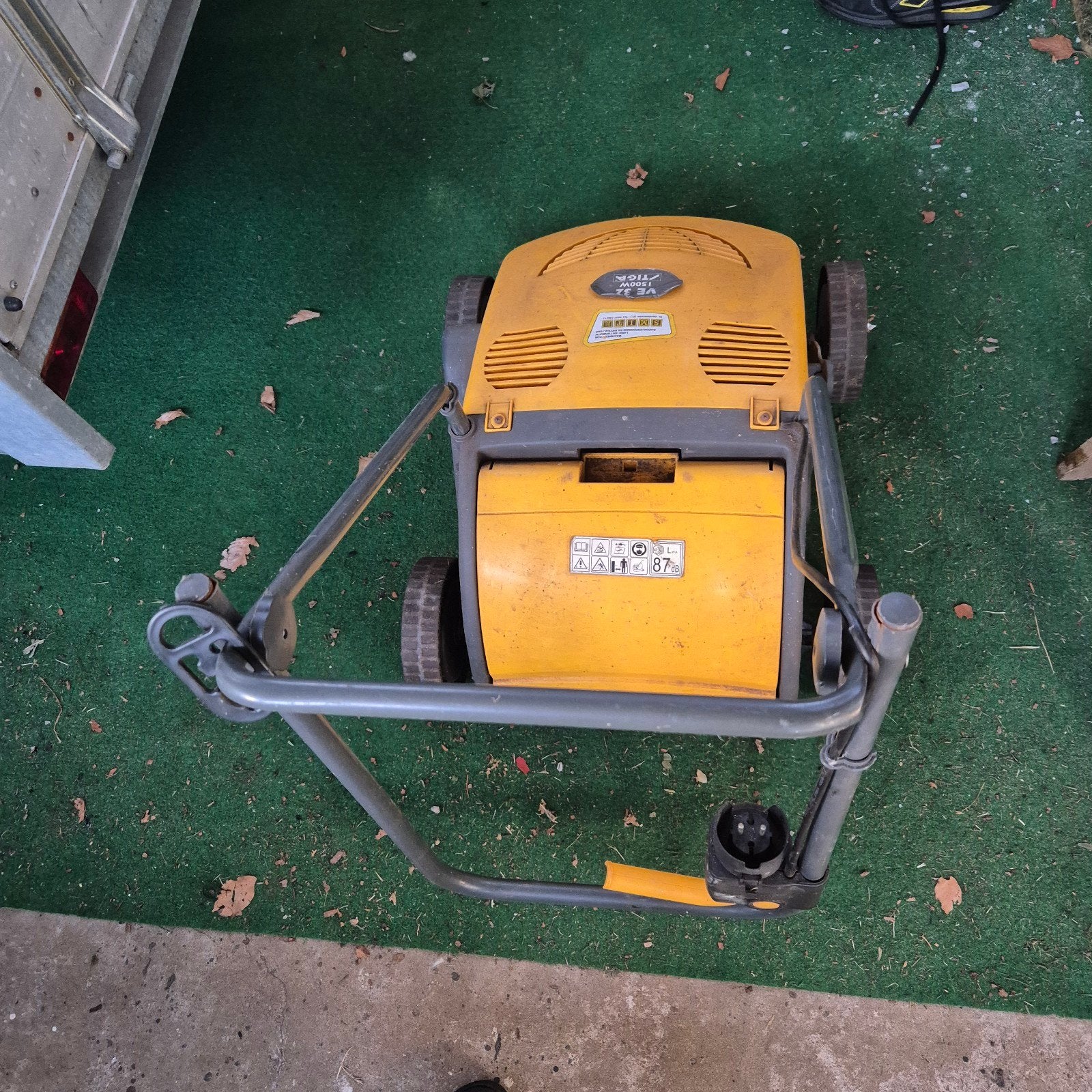 Stiga SV 213 E Verticuteermachine - Elektrisch, Ophalen of Verzenden, Gebruikt, Elektrische grasmaaier, Stiga
