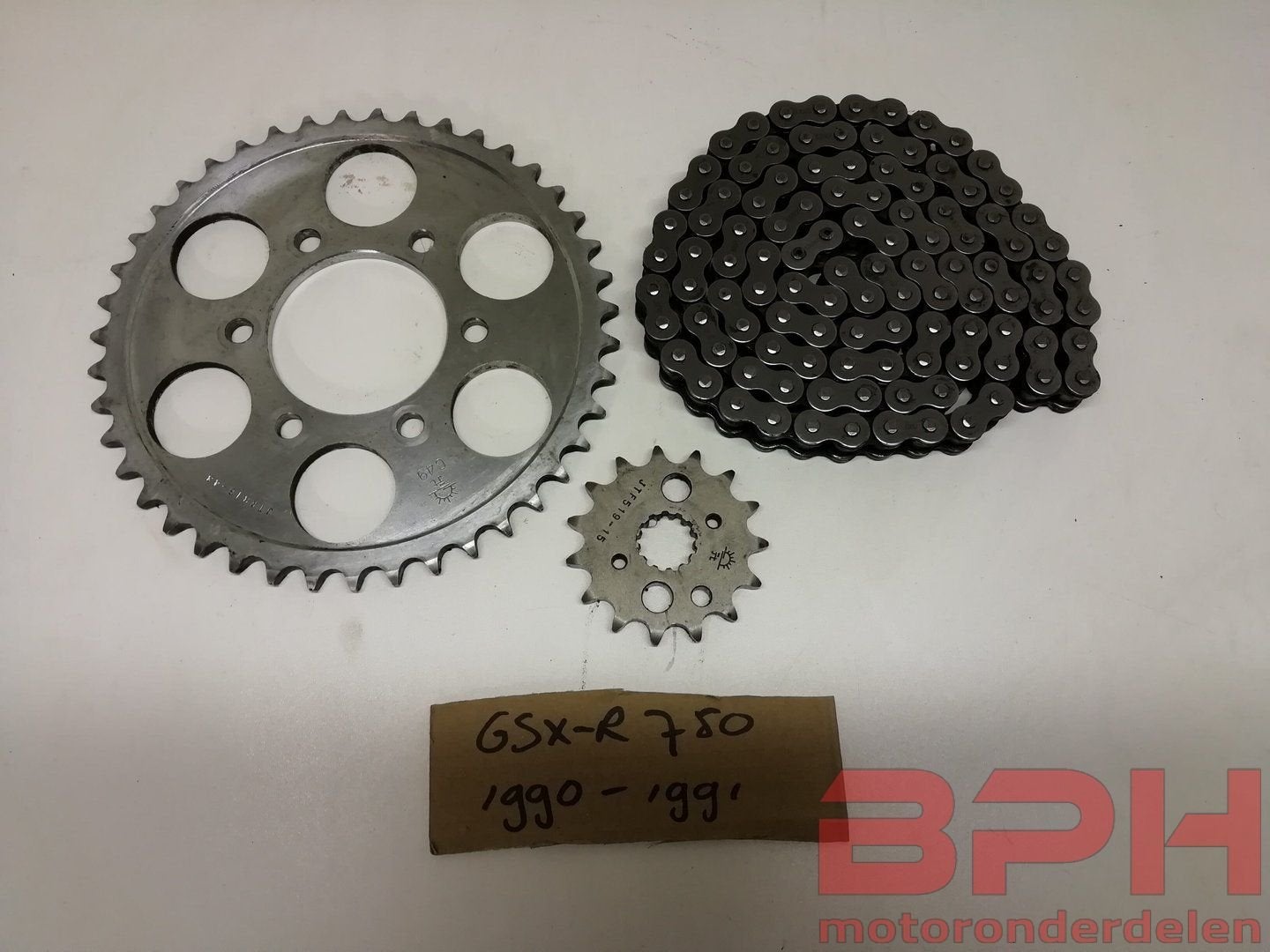 Kettingset Suzuki GSX-R 750 1990 t/m 1991 ketting tandwielen, Motoren, Onderdelen | Suzuki, Gebruikt, -, -, Ophalen of Verzenden