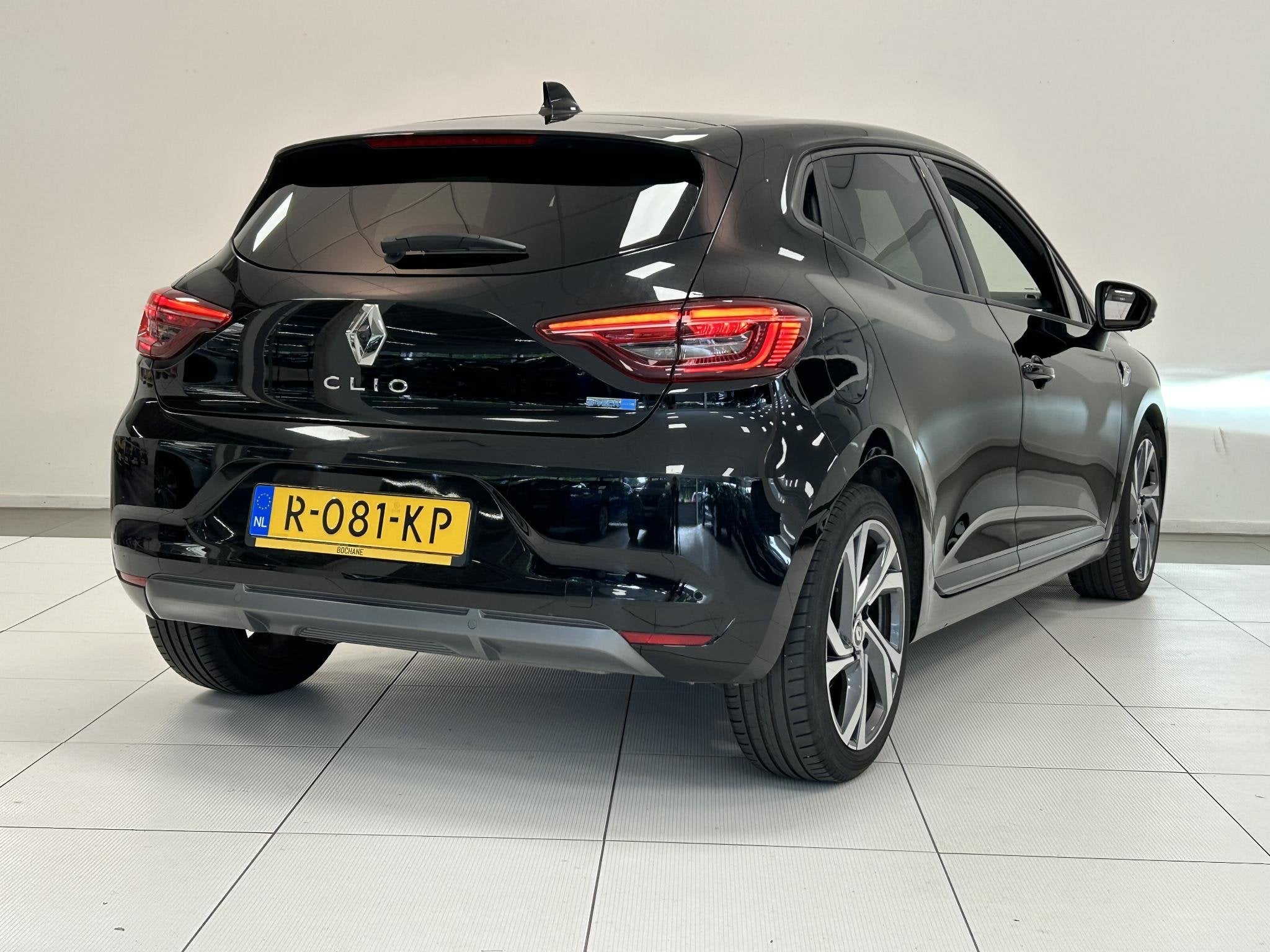 Renault Clio 1.6 E-Tech Hybrid 145 R.S. Line | Camera | Navi, Auto's, Dealer onderhouden, Gebruikt, Met garantie (alle), Leder en Stof
