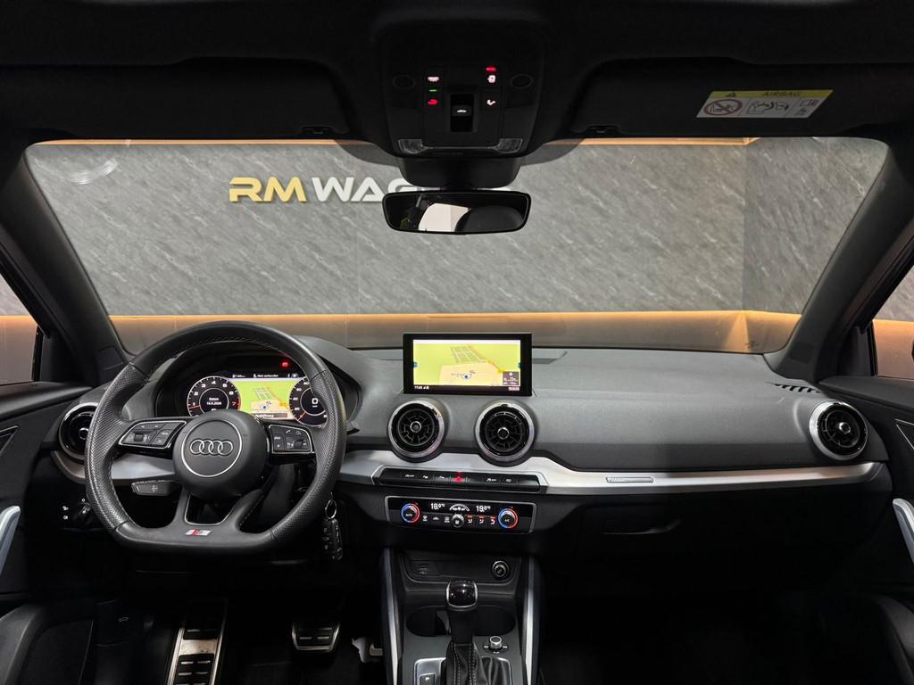 Audi Q2 35 TFSI S-Line||PANO|KEYLESS|MATRIX|19", Auto's, Audi, 4 cilinders, 150 pk, Leder en Stof, Origineel Nederlands