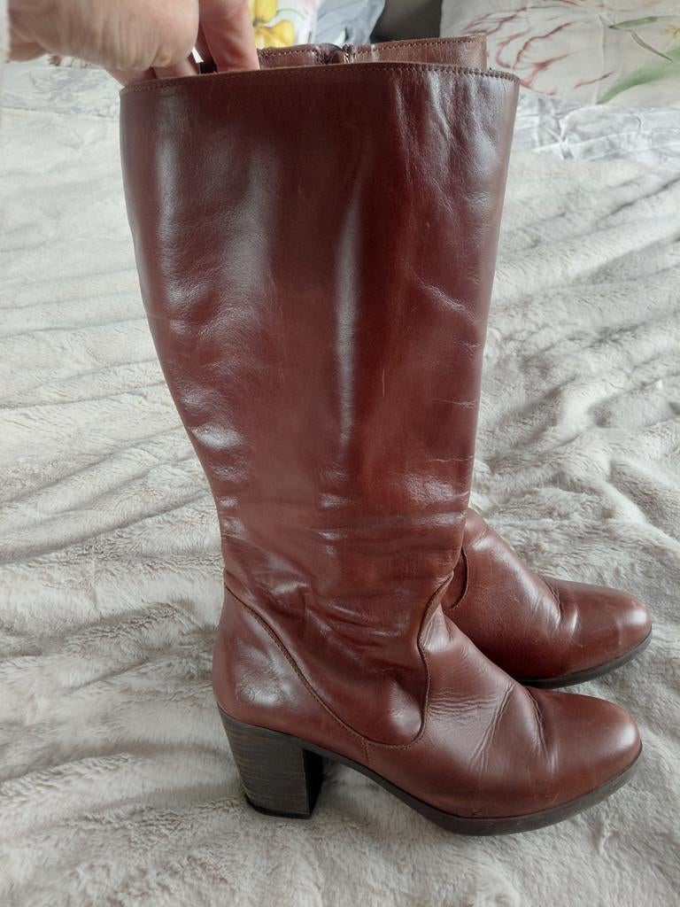 Cognac Lange Laarzen JJ Footwear Maat 40 Kuit XL, Hoge laarzen, Ophalen of Verzenden, Zo goed als nieuw, Bruin