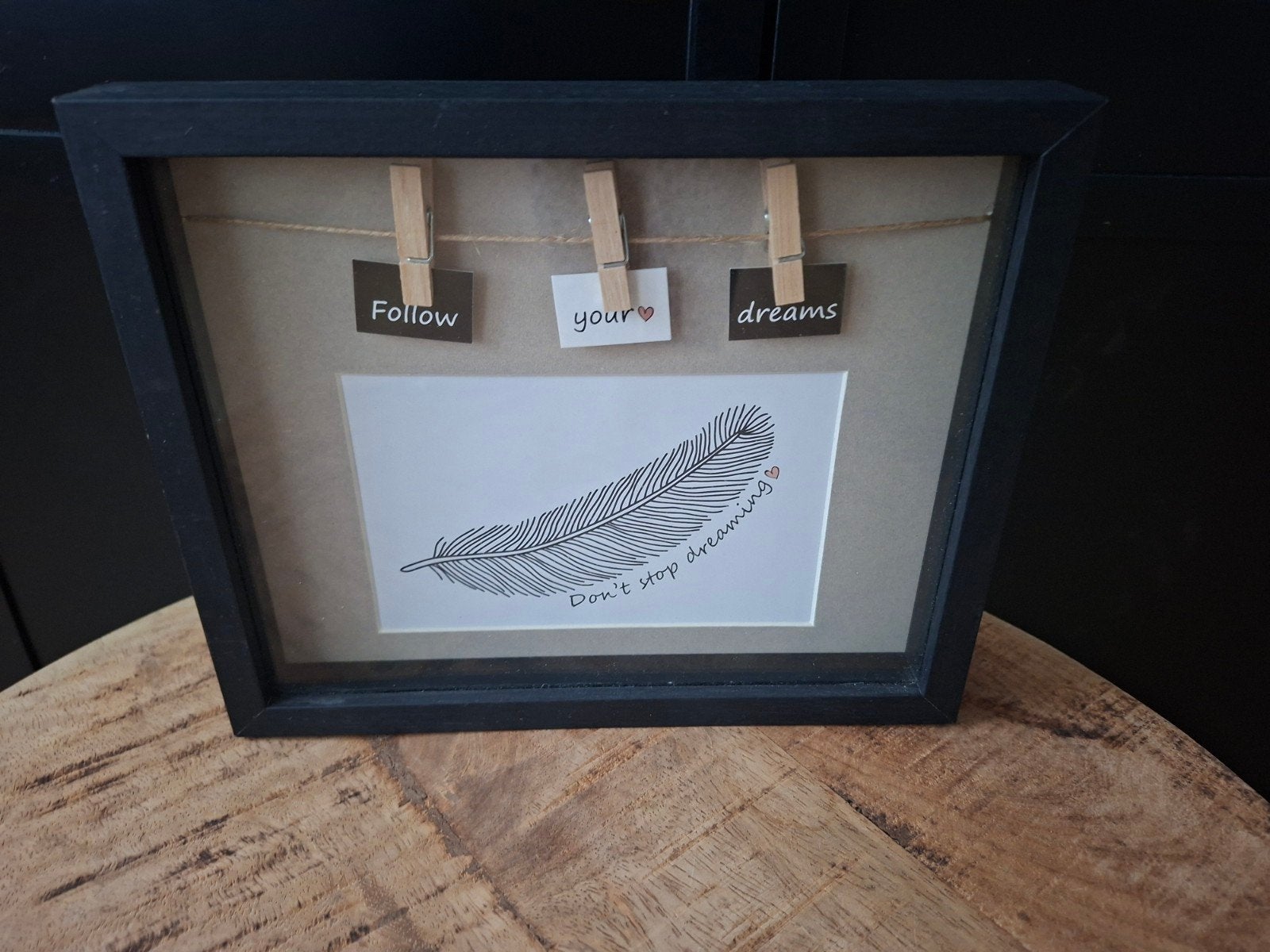 Decoratieve fotolijst met inspirerende tekst, Ophalen, Fotolijst, Zwart, Hout