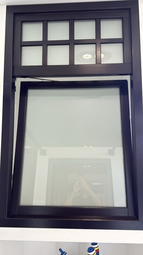Kunststof kozijn type imitation guillotine, Doe-het-zelf en Verbouw, Kunststof, Raamkozijn, Zo goed als nieuw, 150 tot 225 cm