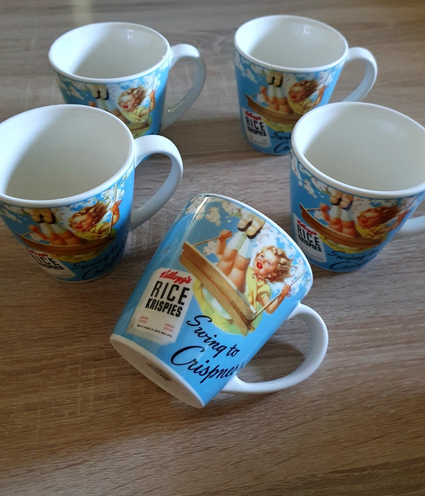 Set van 5 Vintage Kellogg's grote  mokken, Ophalen of Verzenden, Zo goed als nieuw, Steen/keramiek, Overige merken