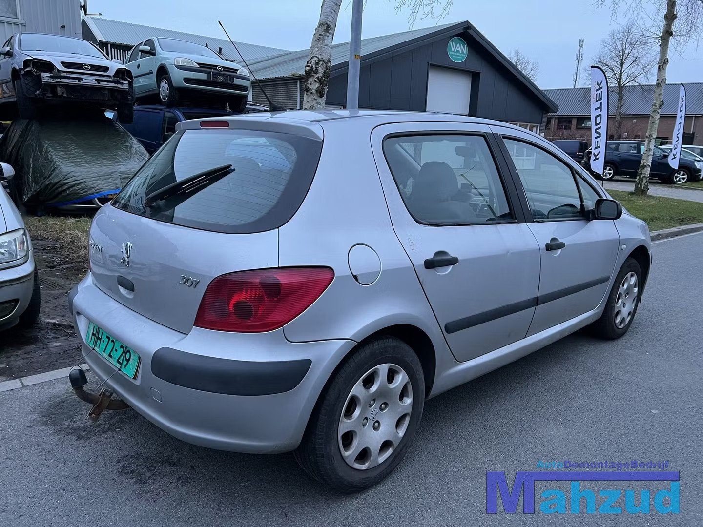 PEUGEOT 307 hatchback rechts achterlicht 2000-2009, Taurusavenue 1
2132 LS  Hoofddorp, NL, Gebruikt, Contact.group@renault.com