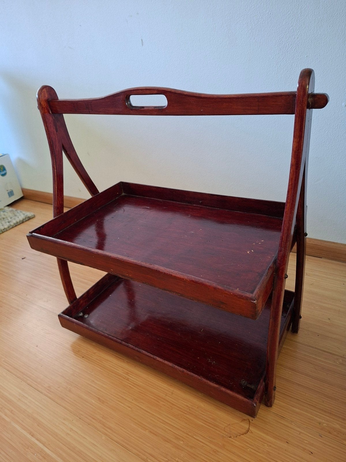 Vintage houten etagère / serveertafel, Ophalen