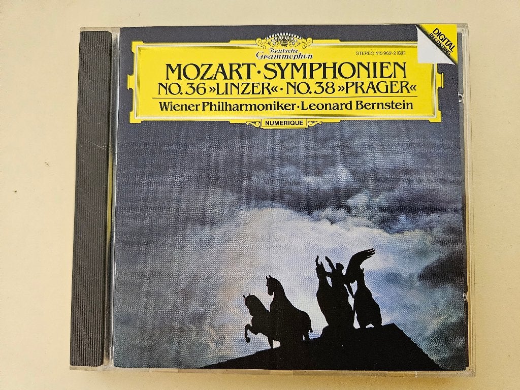 Mozart - Linzer + Prager Symphonie - Wiener Phil. Bernstein, Mozart, Ophalen of Verzenden, Zo goed als nieuw, Classicisme