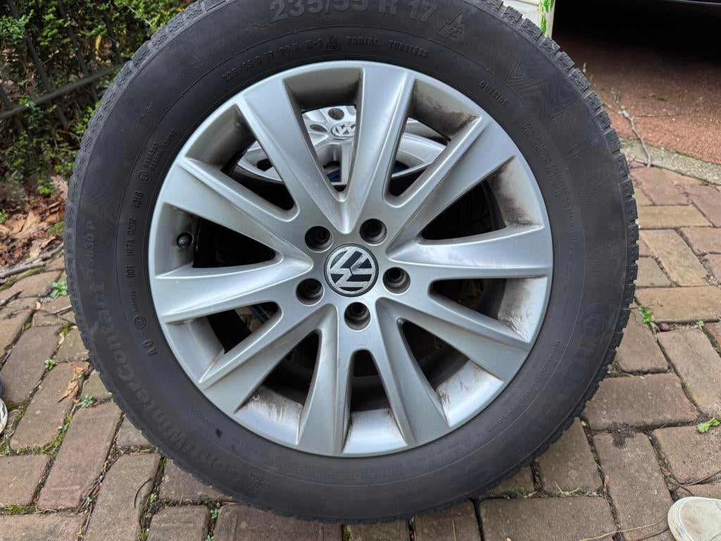 Orginele VW Tiguan licht metalen velgen met winterbanden, Ophalen, Velg(en), 17 inch, Winterbanden