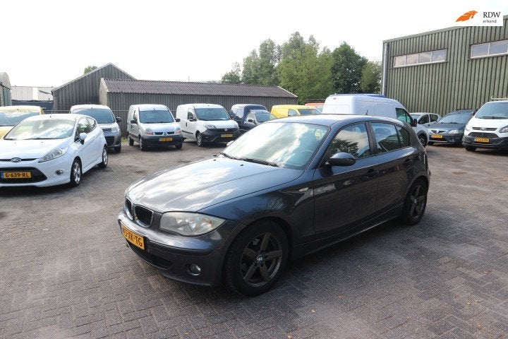 BMW 1-serie 118d, 1-Serie, Zwart, 4 cilinders, Electronic Stability Program (ESP)