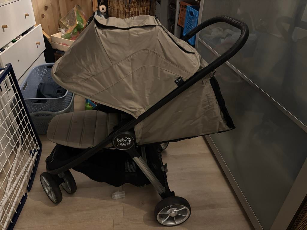 Baby Jogger Buggy/Kinderwagen - Compact en Comfortabel, Ophalen, Gebruikt, Kinderwagen, Overige merken