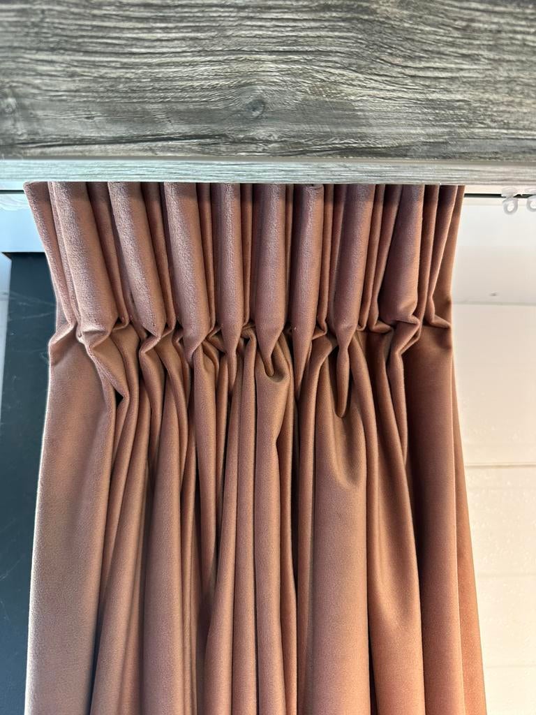 Luxe Velours overgordijn – Oudroze – Vlinderplooi, Ophalen, Nieuw
