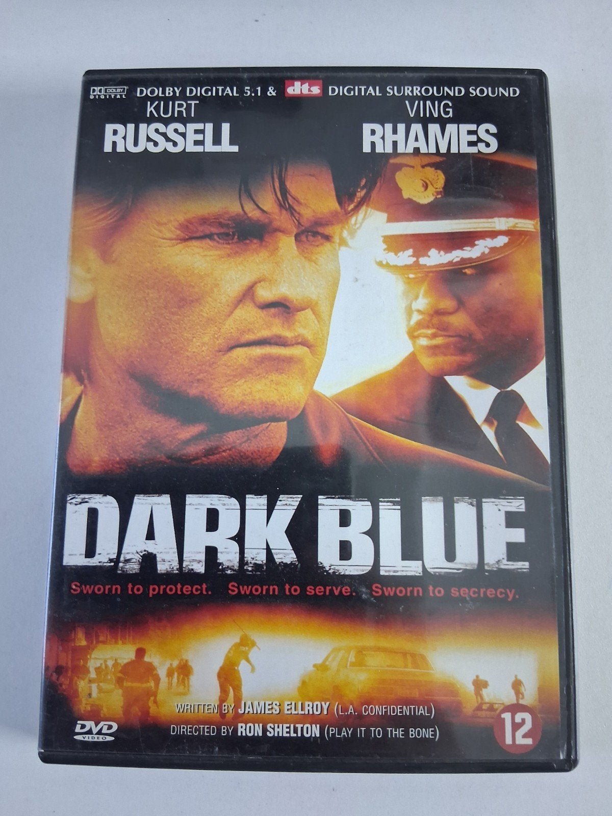 Dark blue, Vanaf 12 jaar, Ophalen of Verzenden, Zo goed als nieuw