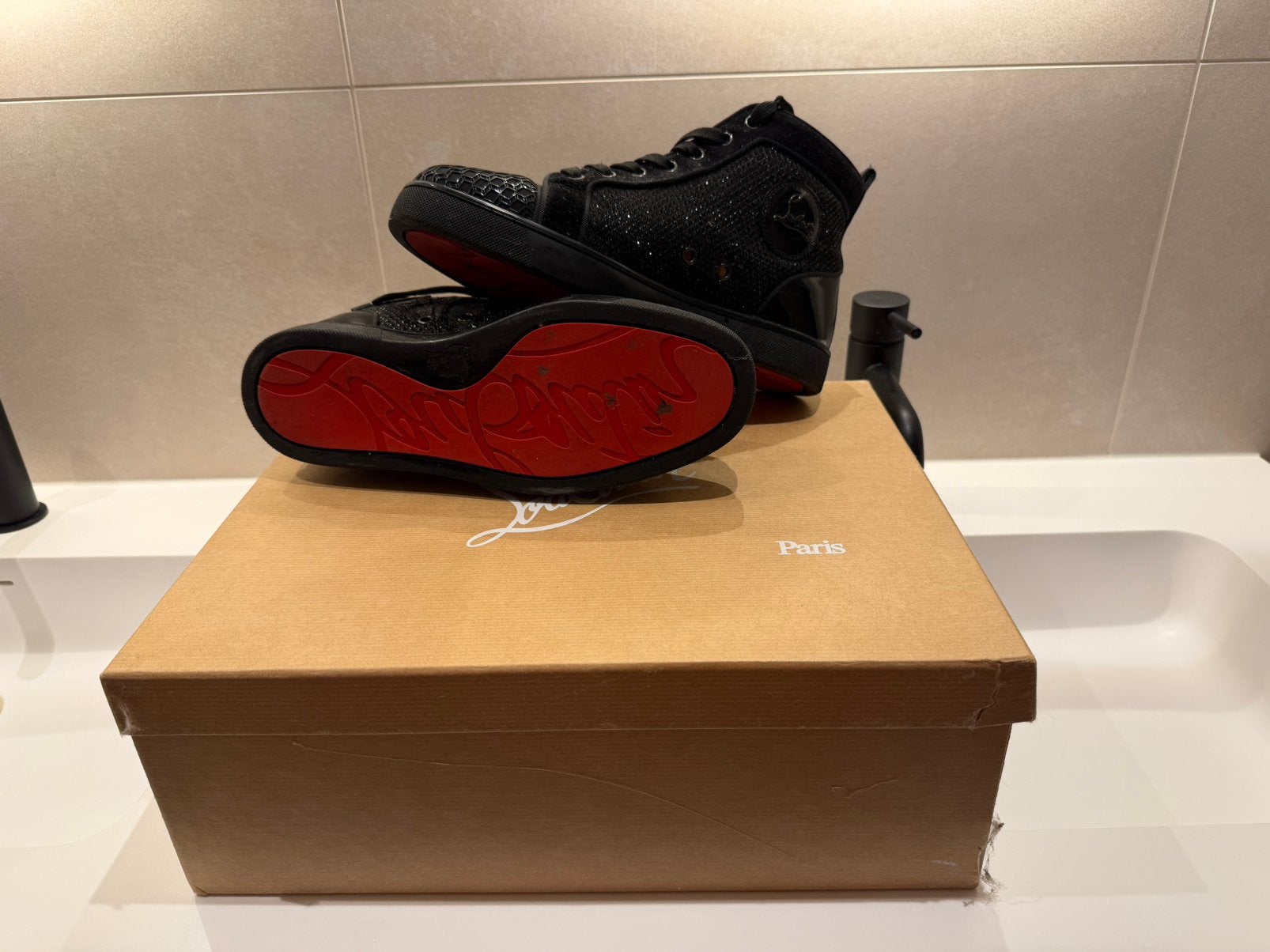 Louboutin Louis Orlato Sneakers – Maat 39,5 (incl. Doos), Ophalen of Verzenden, Gedragen, Zwart