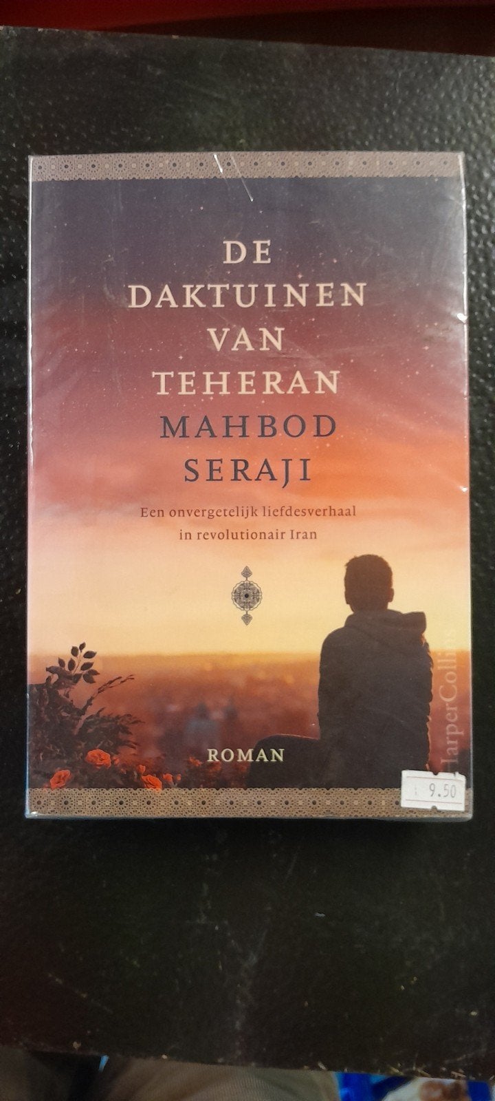 De Daktuinen van Teheran - Mahbod Seraji (Roman), Ophalen of Verzenden, Zo goed als nieuw, Mahbod Seraji, Wereld overig