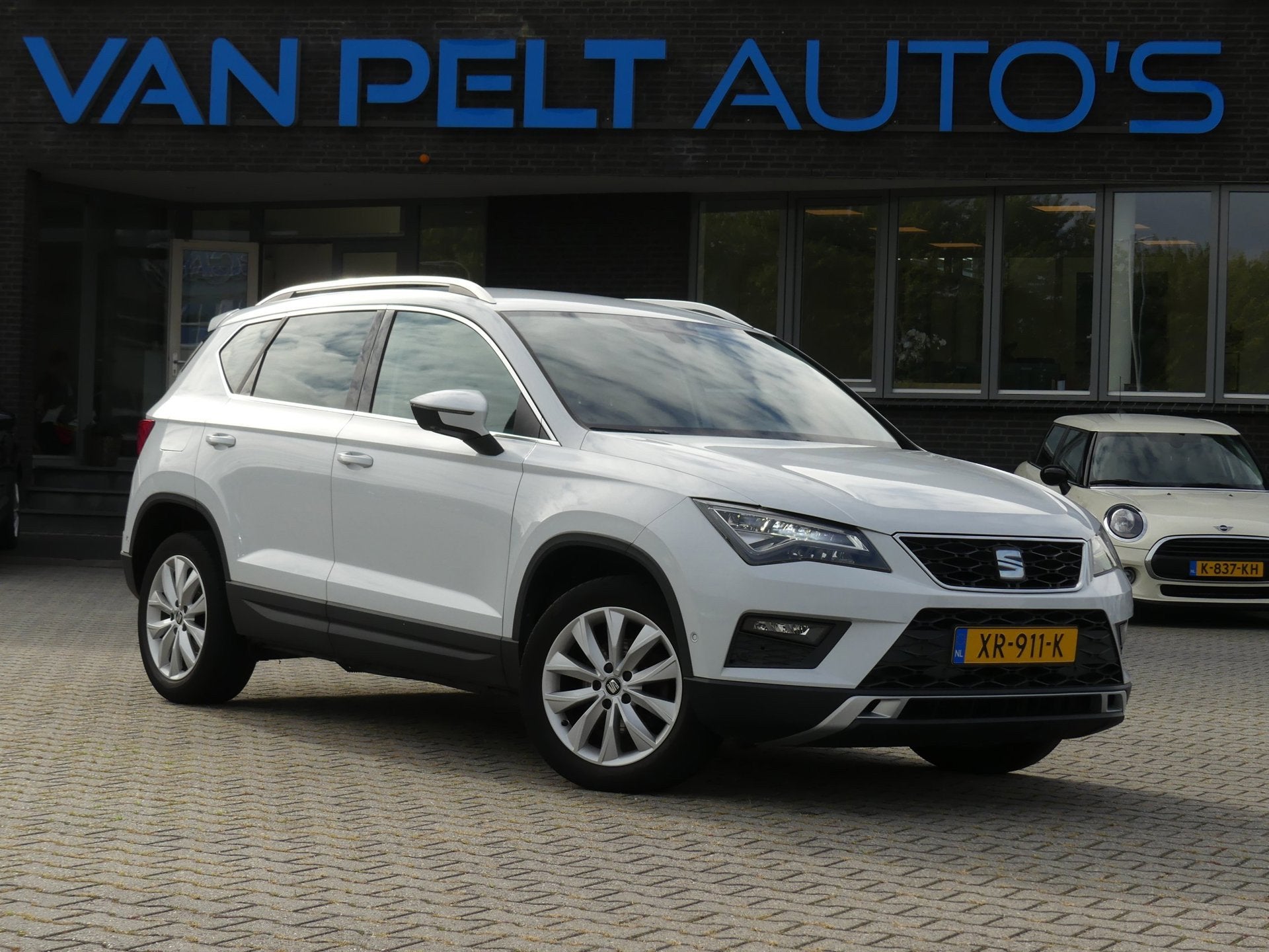 Seat Ateca 1.0 EcoTSI Style Business Intense / Virtual Cockp, Auto's, Voorwielaandrijving, Gebruikt, Wit, Origineel Nederlands