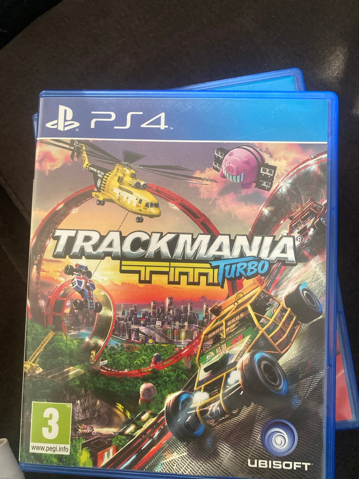 Trackmania Turbo PS4 - Racegame met adrenaline, Racen en Vliegen, Eén computer, Ophalen of Verzenden, Zo goed als nieuw