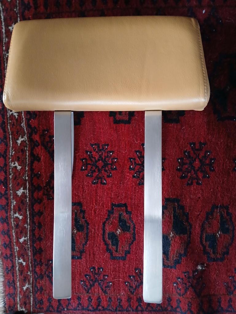 Schuitema decoforma  hoofdsteun, Frank fauteuil. Art deco., Minder dan 75 cm, Zo goed als nieuw, Leer, 50 tot 75 cm