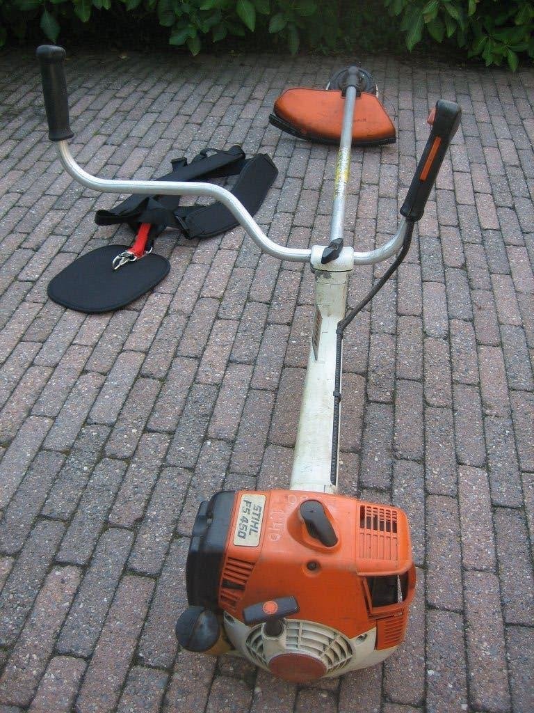 Stihl FS450 Bosmaaier Maaikop + Nieuw Harnas Benzine, Ophalen, Gebruikt, 30 tot 50 cm, Stihl