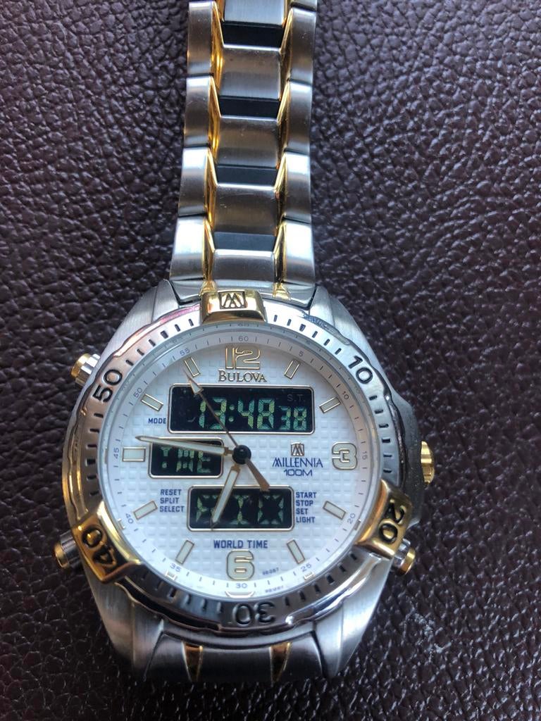 Bulova, Ophalen of Verzenden, Zo goed als nieuw, Staal, Overige merken
