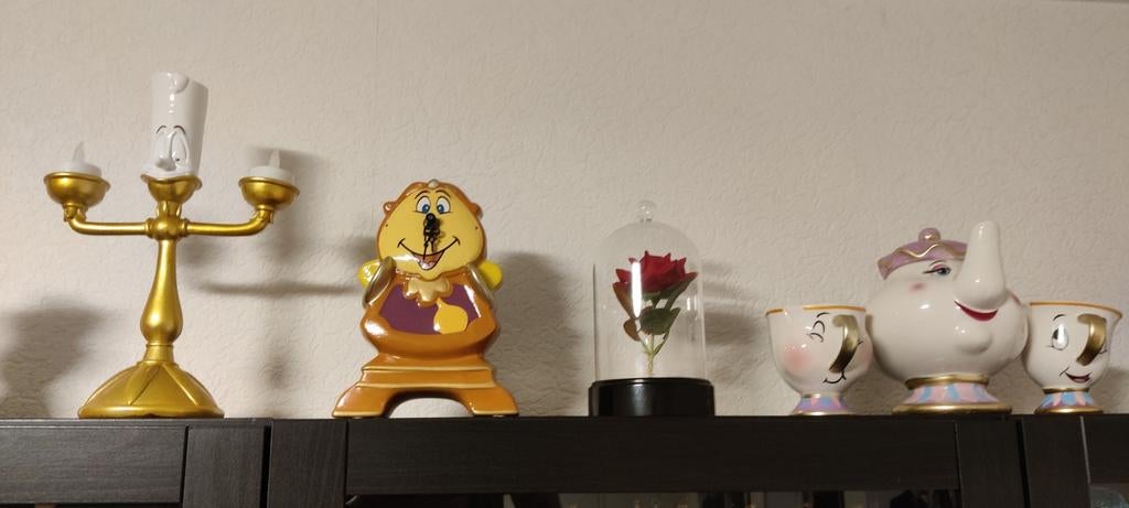 Disney Belle en het Beest decoratie set, Verzamelen, Disney, Ophalen of Verzenden, Assepoester of Belle, Zo goed als nieuw, Beeldje of Figuurtje