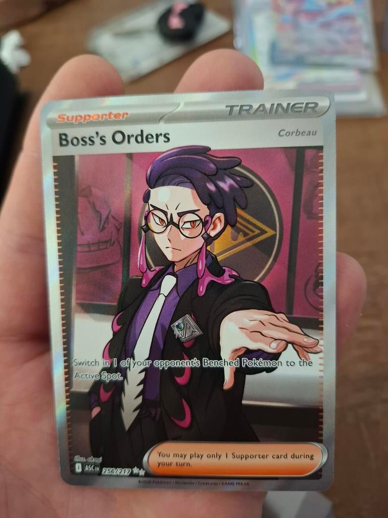 Boss's Orders: Corbeau #256 Pokemon Ascended Heroes, Ophalen of Verzenden, Speelkaart(en)